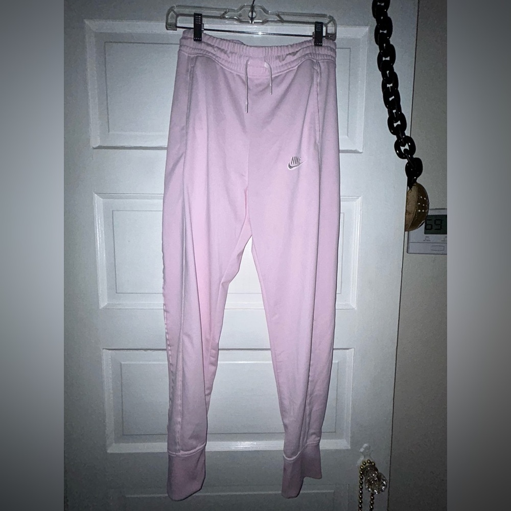 Nike joggers